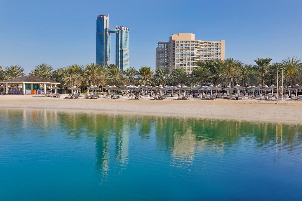 فضای داخلی InterContinental Abu Dhabi by IHG در ابوظبی - تصویر ۳