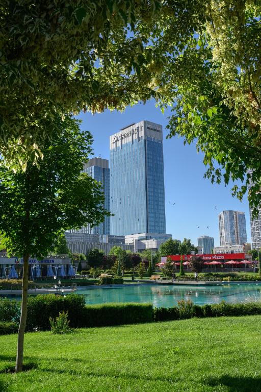 JW Marriott Hotel Tashkent در تاشکند