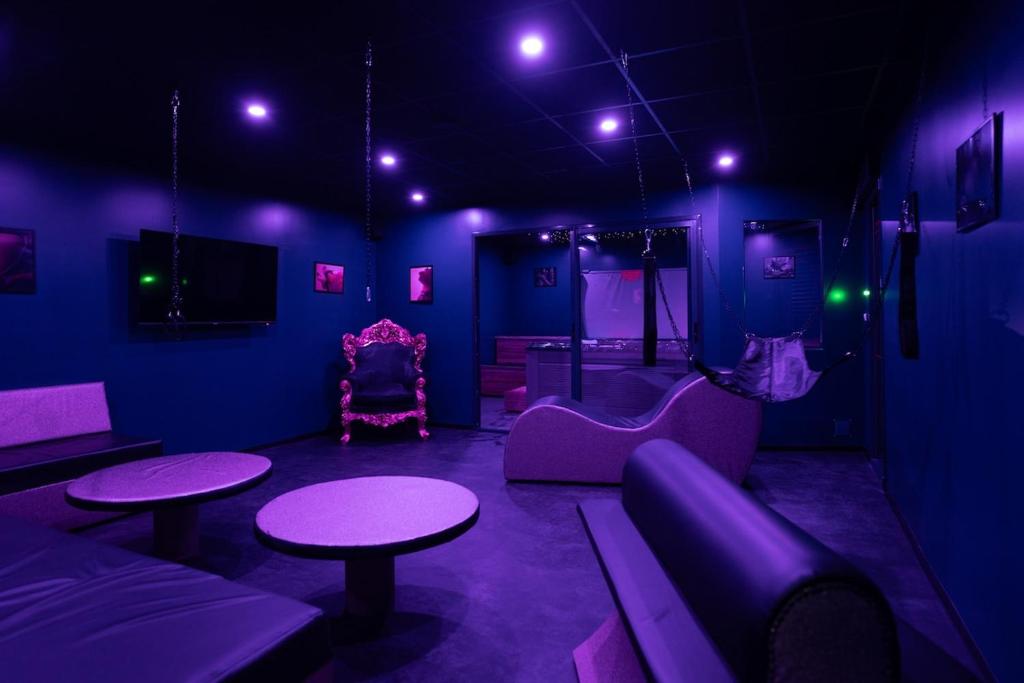 Espace Evasions Loveroom - Le Donjon 20h-9h