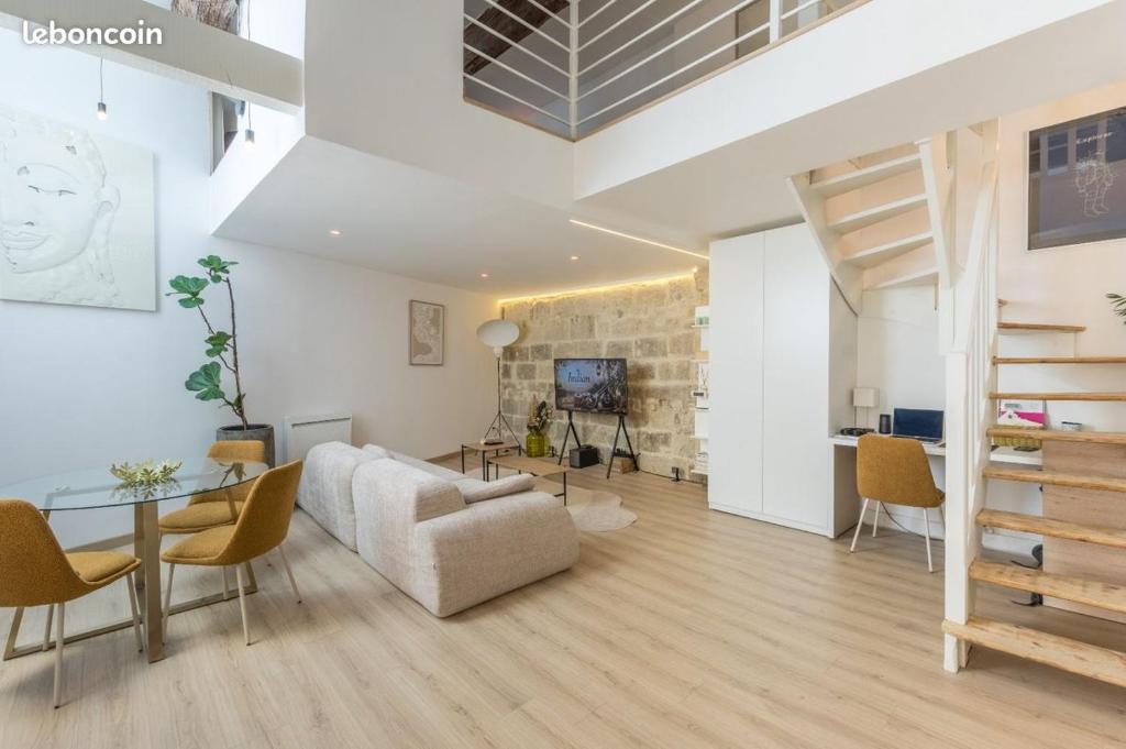 Montpellier Central Loft