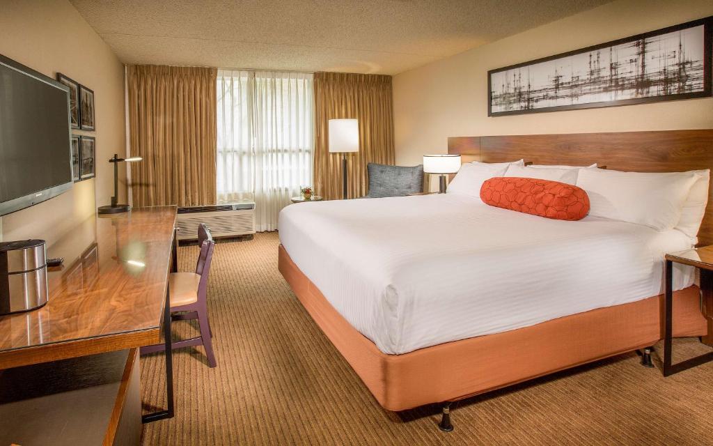 Hotel 116, A Coast Hotel Bellevue - 