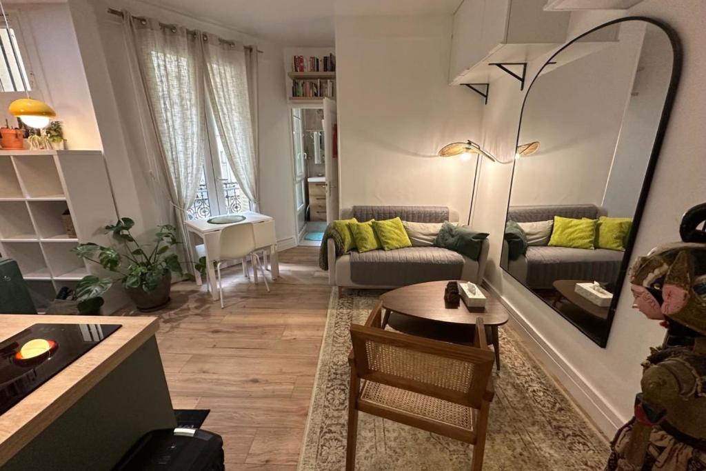 30 m apartment in Paris