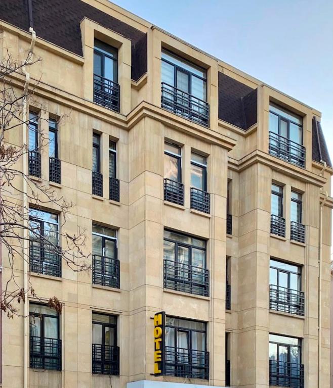 ALVERA Hotel Baku در باکو
