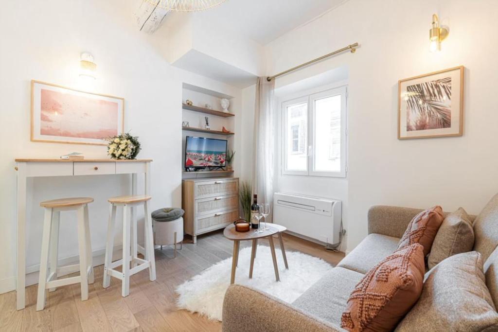 MY CASA - PREFECTURE 26 - Old Town Cute Studio with AC