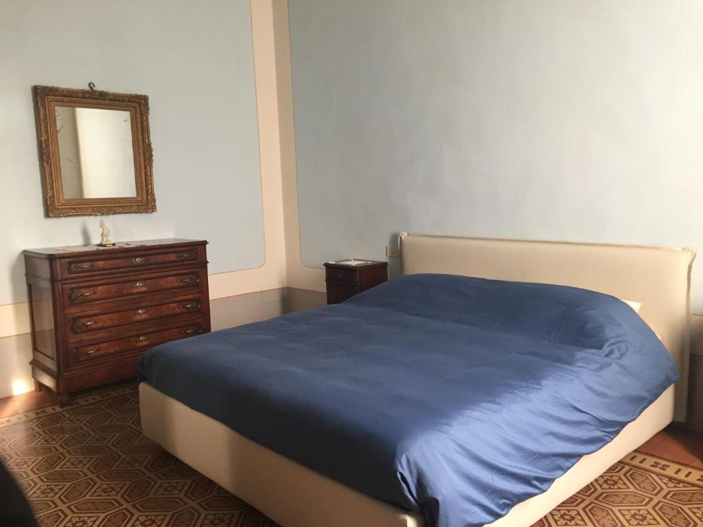 Palazzo Carasi Apartments - Apartment Mit Balkon