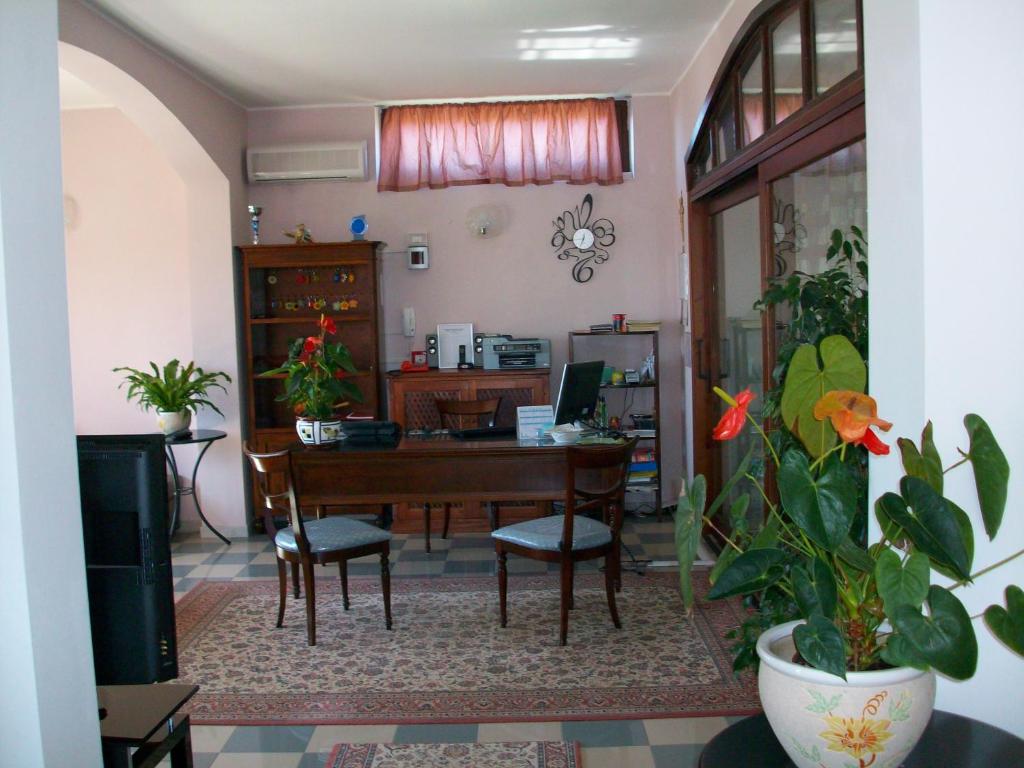 Fotografie z fotogalerie ubytování Residence Hotel La Commenda v destinaci Montefiascone