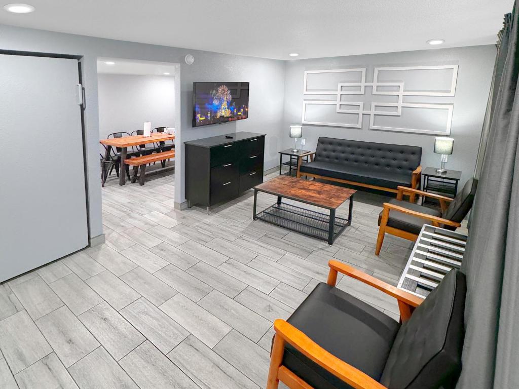 Celebration Suites - 