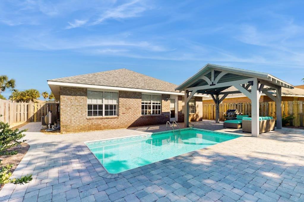 Coastal Sandy Cay