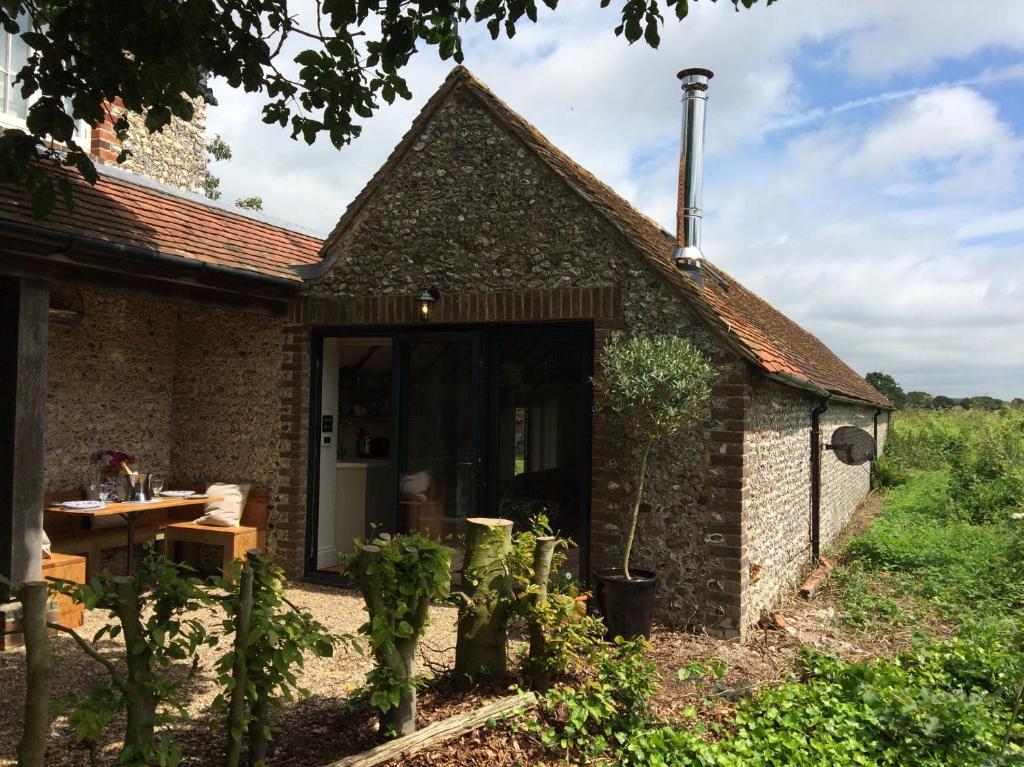 Κήπος έξω από το Shepherds Barn