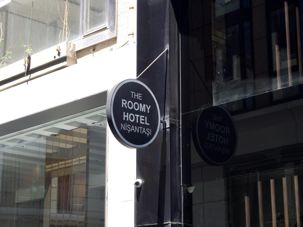 لابی و فضای عمومی Roomy Nişantaşı Hotel - تصویر ۵