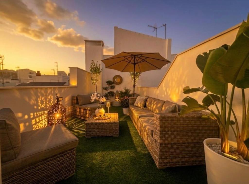 NEW Designer-Penthouse