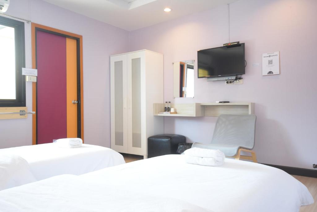 Room@Vipa - Twin Room With Private Bathroom