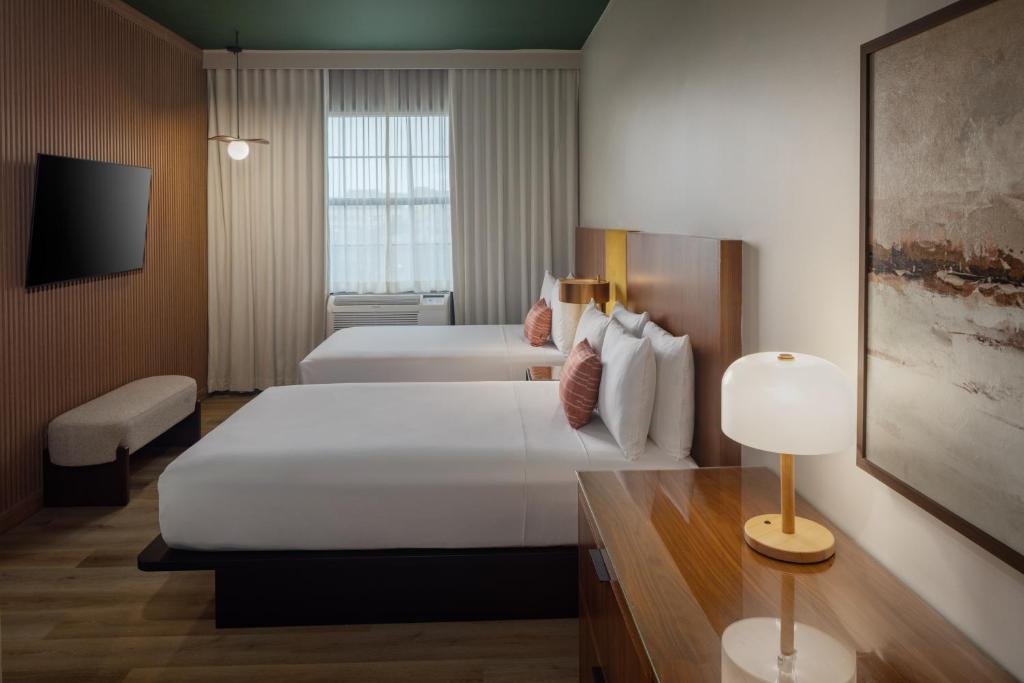 NYLO Dallas Plano Hotel, Tapestry Collection by Hilton - 