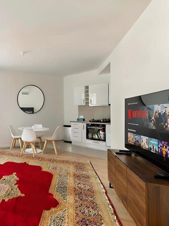 Cosy Apartment - Trocadero