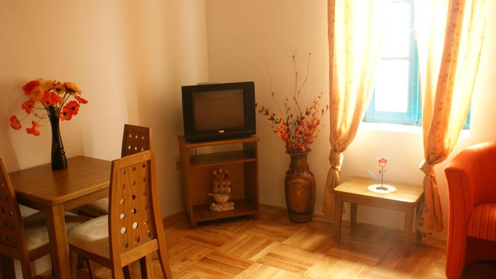 B&B Apart Hotel Paštrovski Konak - 15