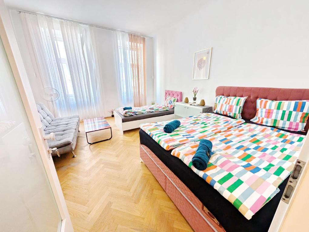 Spacious 3BR Apartment next to Wiener Stadthalle G3