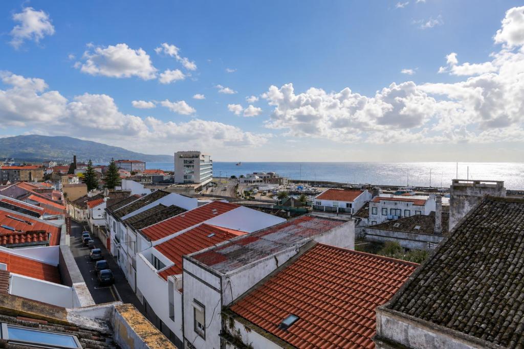 Ladeira Loft - City & Sea View