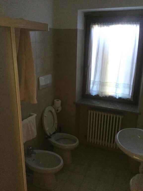 Koupelna v ubytování Hotel Alpenrose