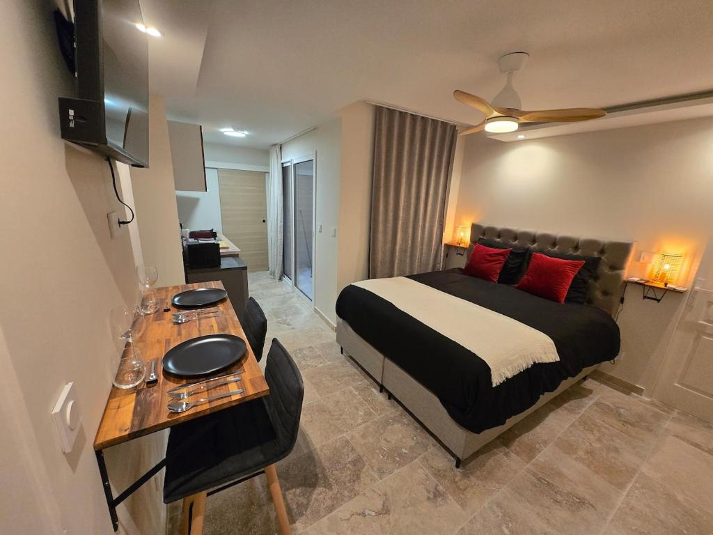Suite SPA Sauna en Avignon