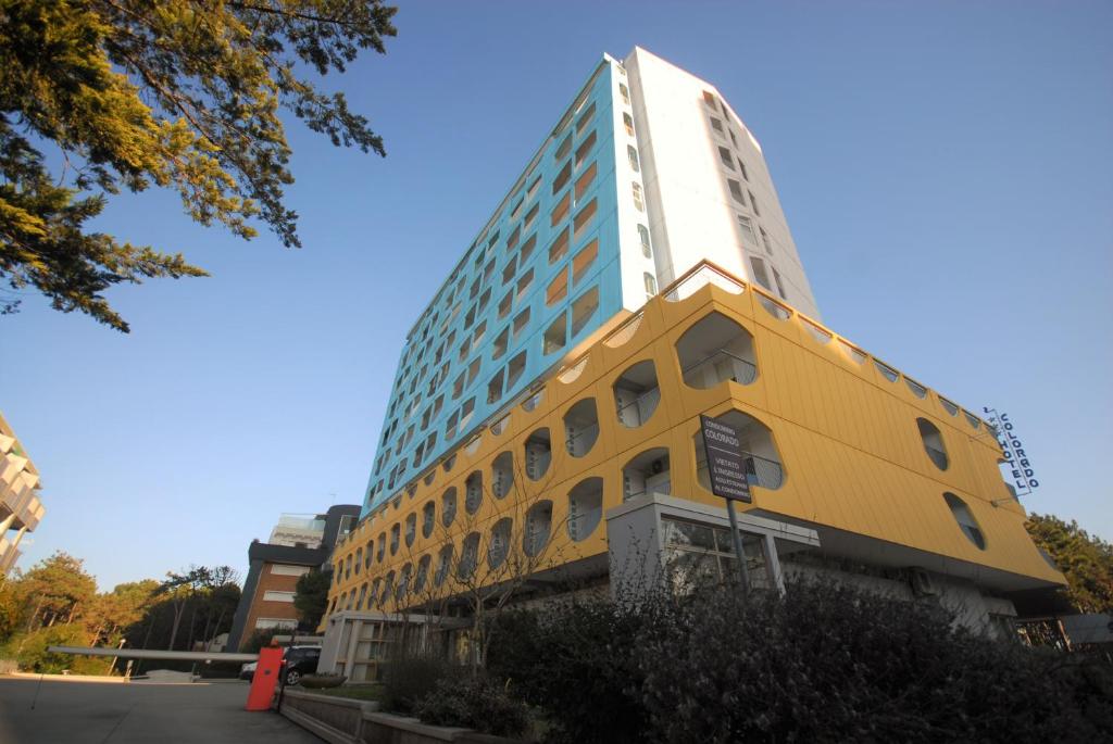 The building in which Az apartmant is located