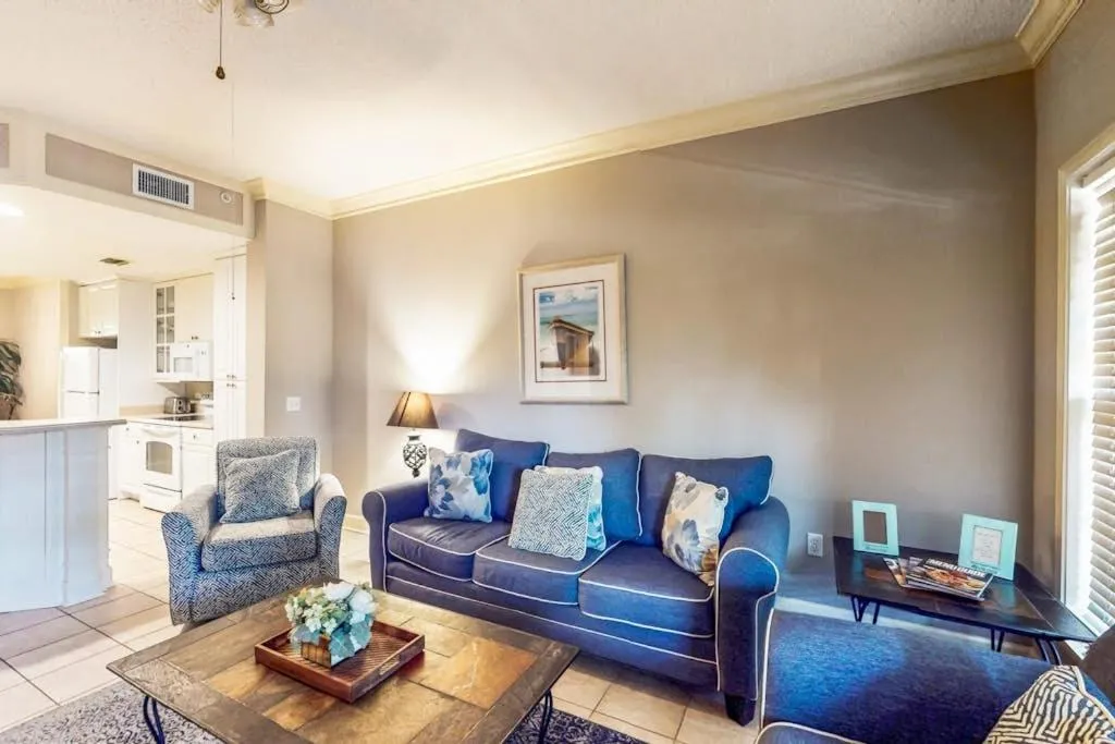 North Shore Place 207