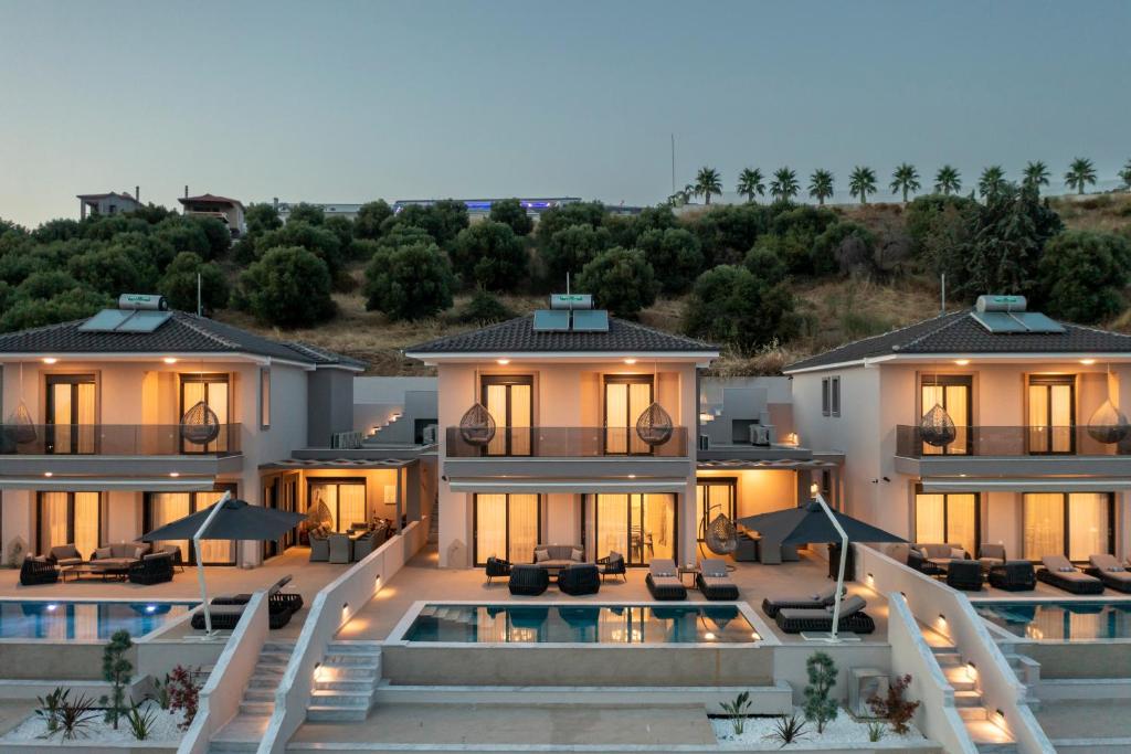 Exotic Residences