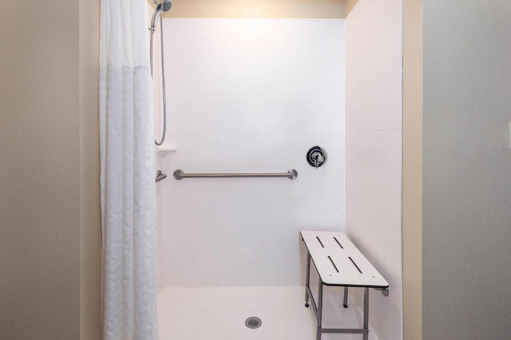 Ameniti Bay - Best Western Signature Collection - 