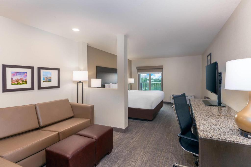 Ameniti Bay - Best Western Signature Collection - 
