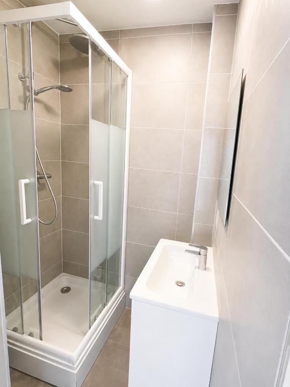 RM-2 - Joli 2 pièces tout équipé au 2ème étage pour 1-4 pers – photo 14