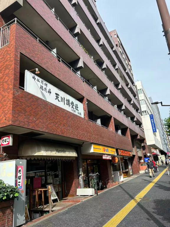 Shinjuku Kabukicho! Shinjuku Center新宿中心! !3min walk! JR 新宿!地铁站步行3分! 新宿歌舞伎!著名连锁大型公寓!一层24小时保安常驻! 625
