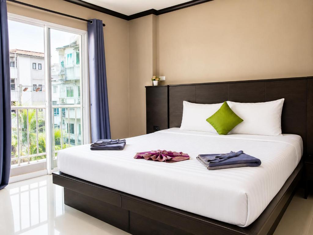 Hollywood Inn Love در پوکت