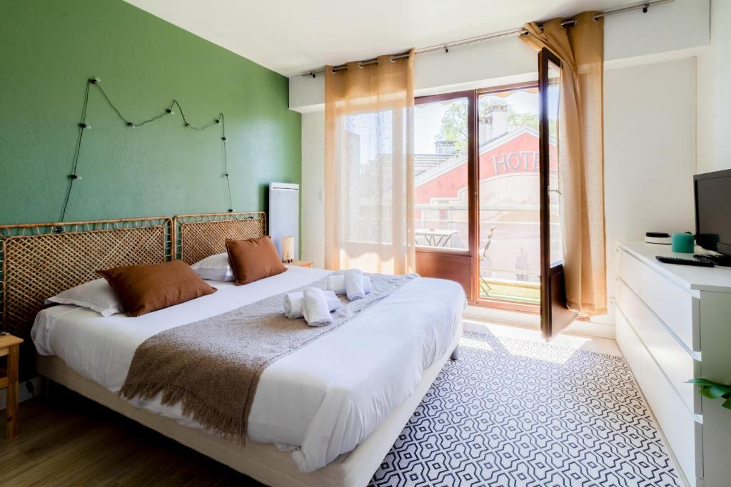 Le Syrme • 450m de la plage, balcon & parking