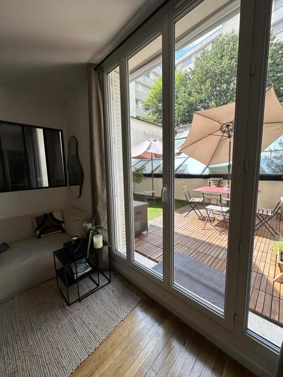 Appartement lumineux avec terrasse