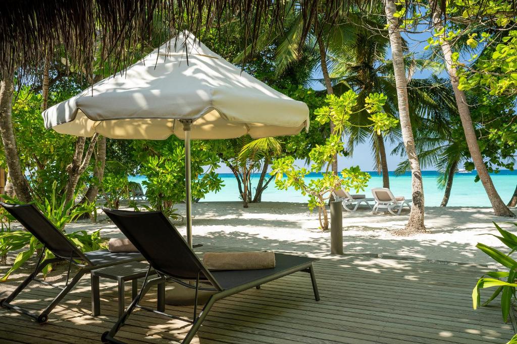 Niva Kuramathi Maldives - View 20