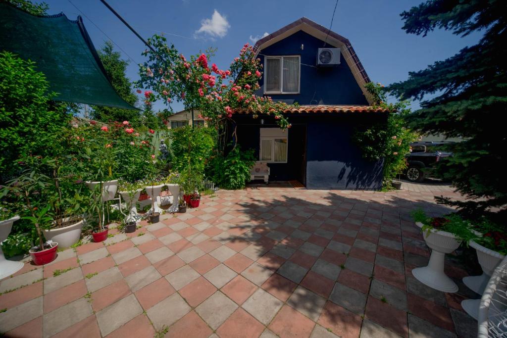 Holiday Home near sea