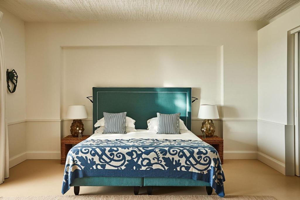 Superior Double Room with Frontal Sea View