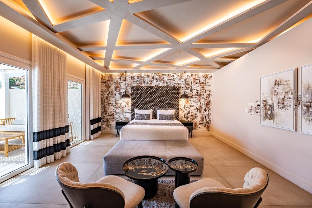 Palladium Hotel - 