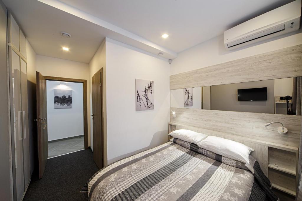 Hotel Sacvoyage фото 2