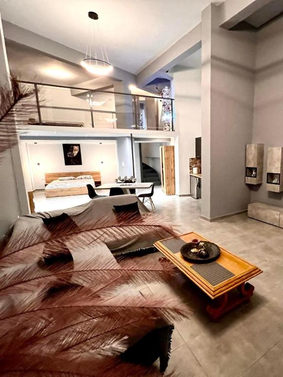 Thissio Luxury open-plan loft