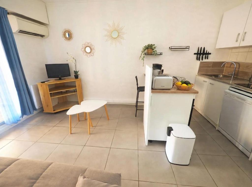 Bateau la mer YourHostHelper