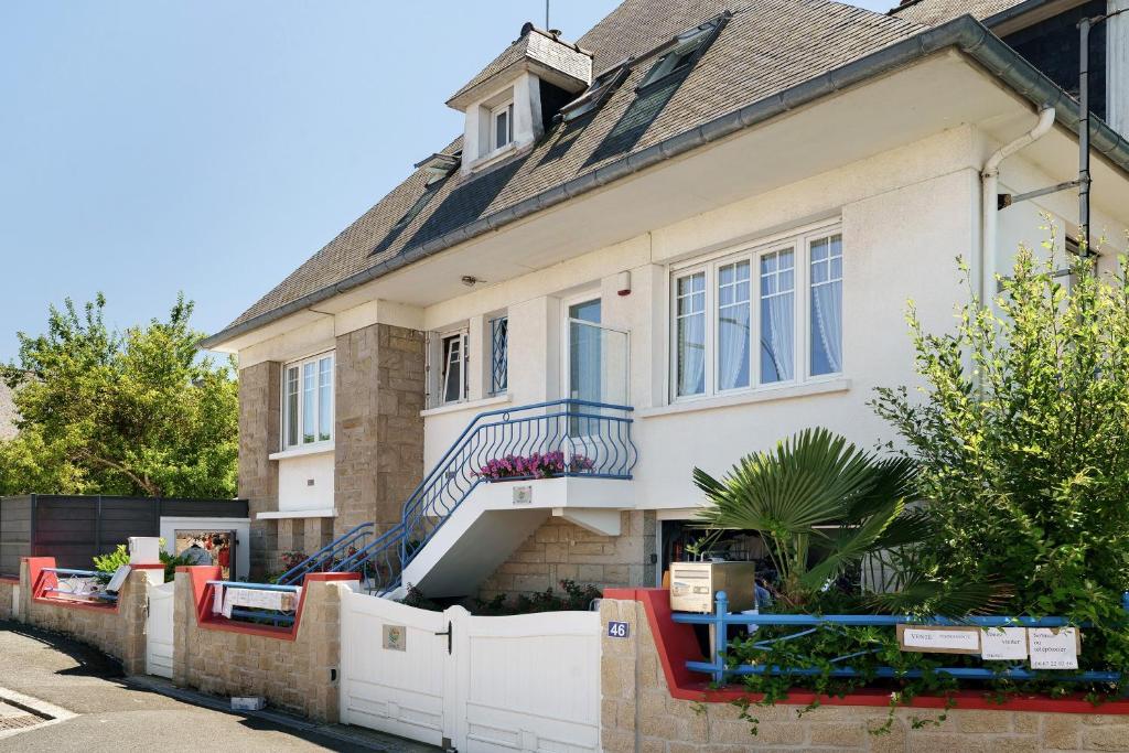 St Malo plage 500m 2ème étage