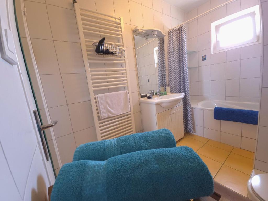 Appartement L'Orient - Parking free- 3éme étage sans ascenseur – photo 8