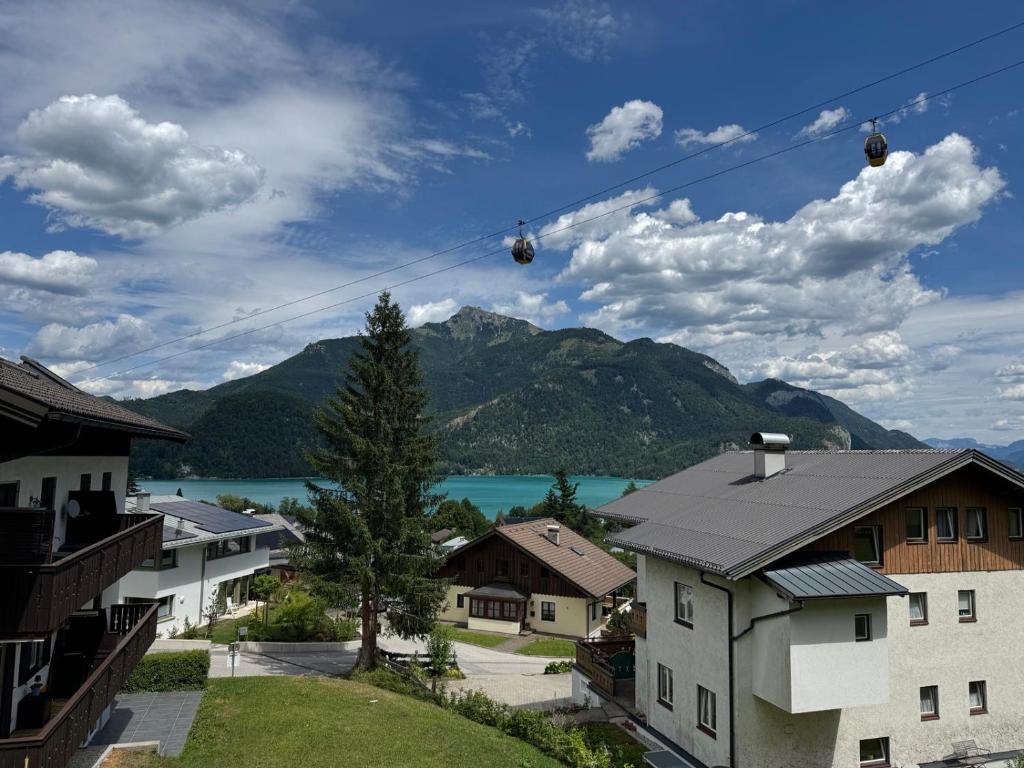 Apartment with lake view