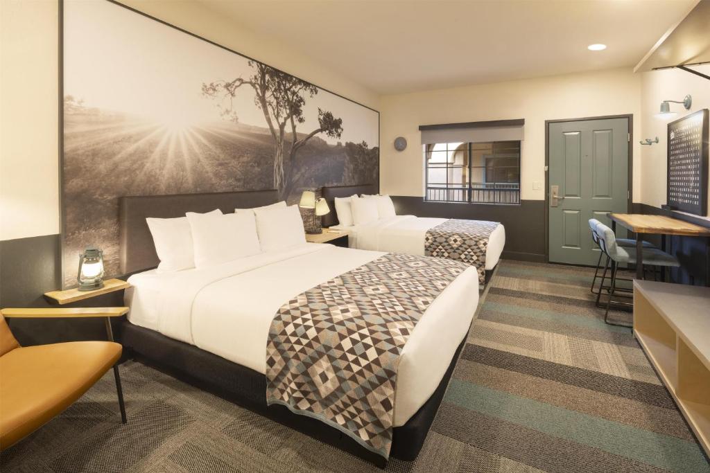 Mountain Modern Sedona, Tapestry Collection by Hilton - Camera Queen Con Due Letti Queen Size