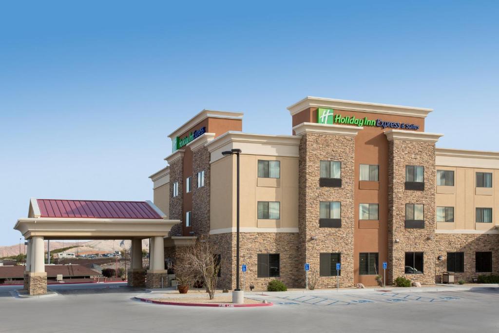 a rendering of the front of a hotel at Holiday Inn Express & Suites Truth or Consequences by IHG - Newly Renovated in Truth or Consequences