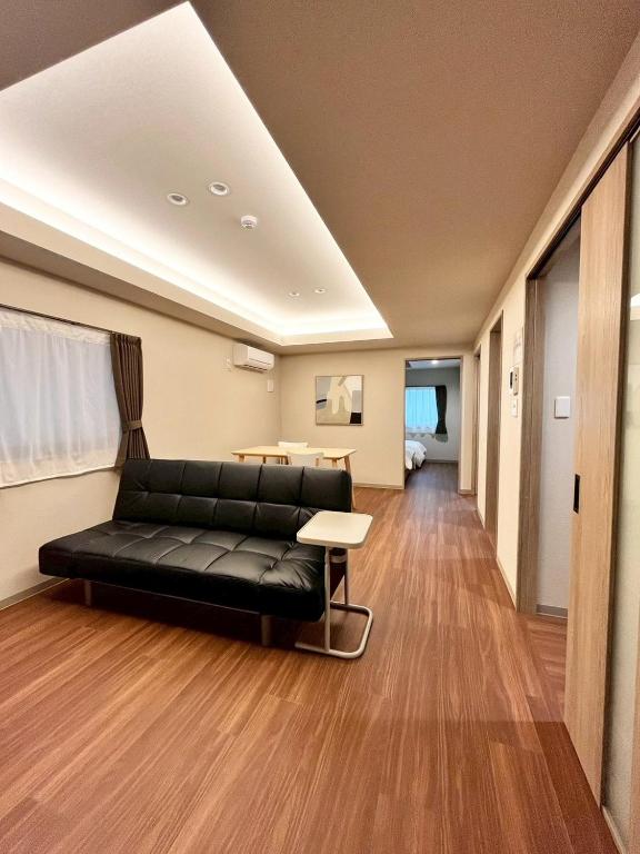 M Suites 301