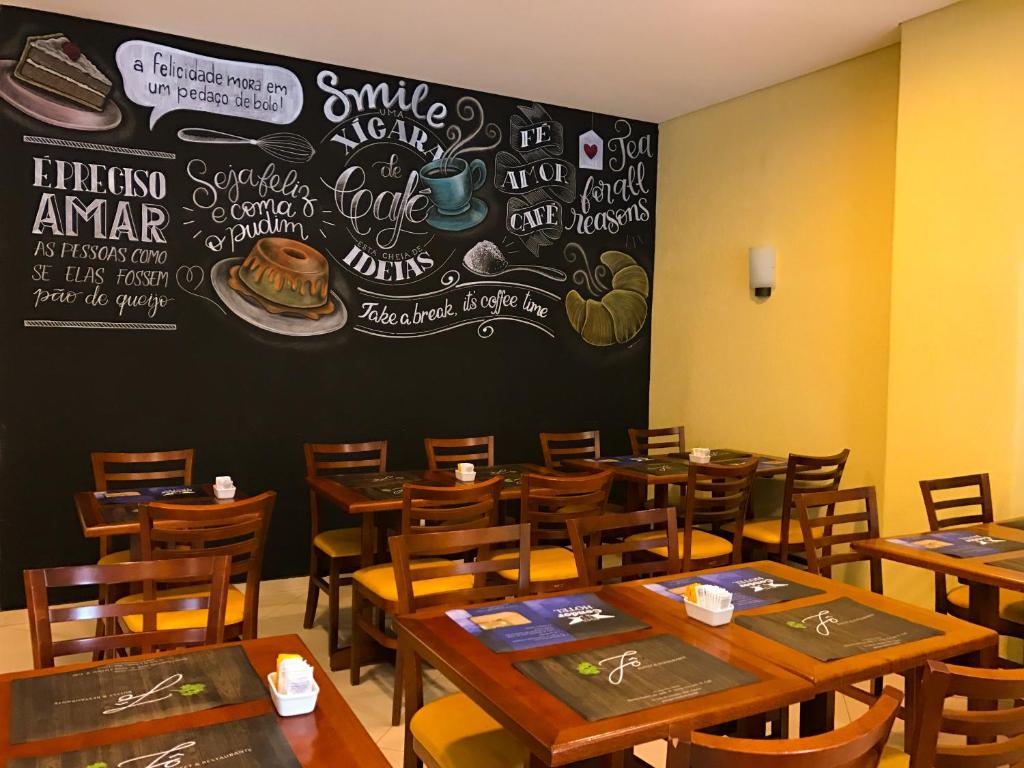  Rede Andrade Mercado Hotel