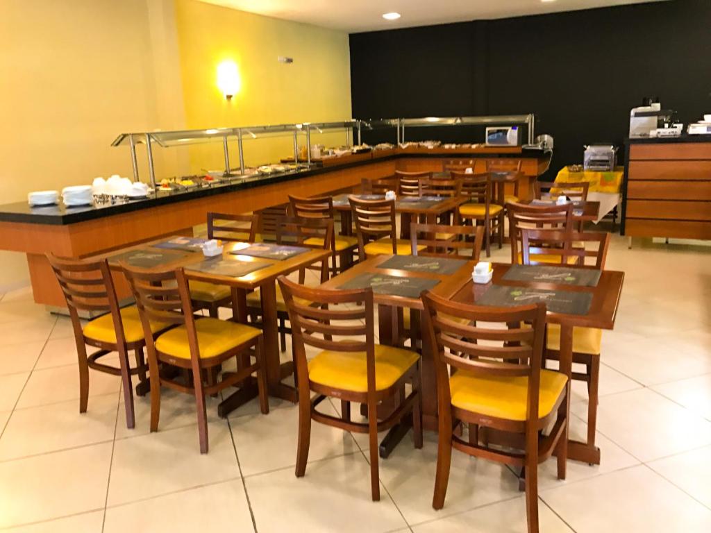  Rede Andrade Mercado Hotel