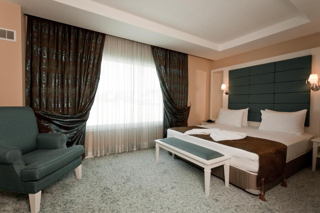 Mercia Hotels & Resorts - Luxe Suite