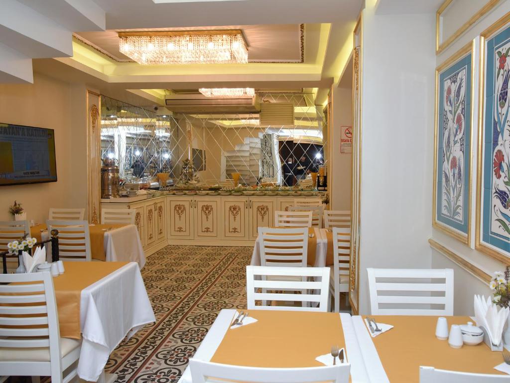 Restaurace v ubytování Best Town Hotel